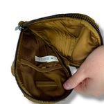 Lululemon NWT Modular Phone Crossbody Bag Burnt Caramel Fleece Adjustable Strap Photo 2