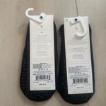Tavi Maddie Grip Socks set of 2 Black Photo 2
