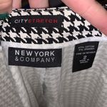 New York & Company City Stretch black & white checkered dress pants Size 2 Photo 4