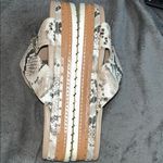 Vince Camuto Cream and Black Slide Sandals Photo 2