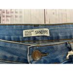 Sandpiper Mid Rise Capri Womens 22 Super Stretch Snap Hem Medium Wash Pocket NWT Blue Size undefined Photo 5