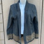 Alfred Dunner petite gray collared Cardigan w/ geometric design women’s size S Photo 0