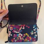 Vera Bradley Bear Bradley Crossbody RFID Insert Midnight Wildflower Navy Blue Double Zip Snap Photo 9