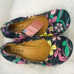 Serra NWT Memory Foam Flora Ballet Flats Size 8 Photo 2