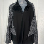 Athletic Works Women's Quarter Zip Active Black and White Jacket Size XXL EUC Photo 0