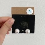 Brandy Melville Pearl Earrings Photo 1