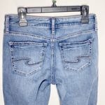 Silver Jeans Suki Mid Rise Distressed mid indigo wash Capri jeans size 30 Photo 4