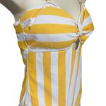 One piece Swimsuit Yellow and White Striped Pat Pat women size M Size M Photo 0