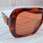 Coach  Women's Horse & Carriage Sunglasses HC8392U 565869 Milky Wine Tortoise Photo 3