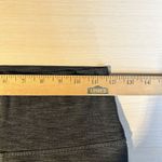 Lululemon Leggings Women's 6 Gray Wunder Under 7/8 Tight Yoga Pilates LW5C15S Photo 6