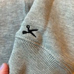 Marc Ecko Cut & Sew Women’s Sweatshirt Crewneck Graphic Embroidered Size Small Gray Photo 4