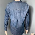 Soft Surroundings  Chambray Button Down Shirt Med Photo 2
