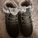 Hey Dude s Fuzzy Boots Photo 1