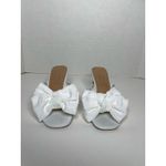 LC Lauren Conrad Lauren Conrad Memory Foam Comfort Heels White Bows Bridal Graduation Size 5 Photo 1