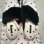 Victoria's Secret New— Victoria Secret’s Slippers size L -9 Photo 0