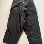 Lululemon Shorts Womens 0 Black Alight Super High Rise 10" Inseam Nulu Yoga Photo 3