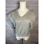 Upper Level Light Gray V Photo 1