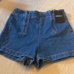 Forever 21 Cute Jean shorts Photo 0
