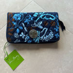 Vera Bradley  Wallet Photo 1