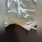 Lululemon  Ice Blue Hottie Hots 4” Shorts Women’s Sz 2 Excellent Condition Photo 7