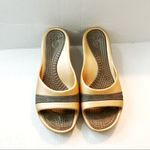 Crocs Slides Sassari Women’s Wedge Heel Sandal in Chocolate & Gold Sz 10 EUC Photo 2