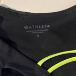 Athleta Freestyle Camo High Neck Halter Bikini
Top Size: Photo 5