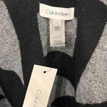 Calvin Klein NWT Cape Poncho Shawl Women's One Size Black Gray Colorblock Photo 7