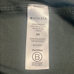 Athleta  Nitro Olive Green with Keyhole Back Women’s Athletic Workout Tank Top XS Photo 3