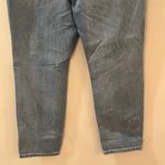  The Mom Jeans sz 28 Distressed Mom Jeans Medium Wash Madewell Womens Photo 1