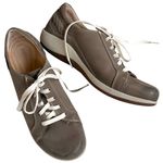 Aetrex EUC  Leather Dana Lace-Up Sneakers Size 9 - 9.5 Retail $140.00 Photo 0