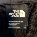 The North Face  Women's Running Shorts XL‎ Black Floral Lined Hydrenaline Tnf Photo 6