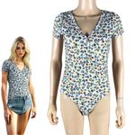 Inspired Hearts White Floral V Photo 1