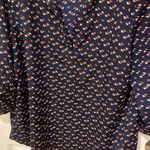 Market & Spruce  bird vneck shirt Photo 4