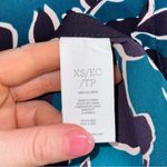 CAbi #3087 Warhol Teal & Purple Floral Print Sleeveless Tank Blouse Top size XS Photo 4