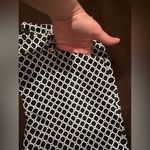 Zac and Rachel  Black /White Capri Coped Geometric Design Sz 6  97 % Cotton Pockets Photo 5
