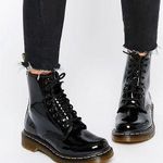 Dr. Martens NWOT Dr. Marten’s 1460 9 patent leather boots Photo 0