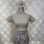 Seamless Crop Top Short Sleeve Size S Photo 6