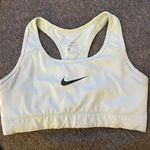 Nike Sportsbra Photo 1