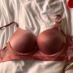 Victoria's Secret Bras Photo 0