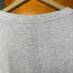 Yogalicious Gray Lightweight Long Sleeve Pullover Sweatshirt – Size XL Photo 2