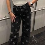 Edikted Moody Wide Leg Jeans Photo 2