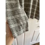 Torrid Women's 3 Grey White Stripe Boyfriend Hacci Top Pullover Long Sleeve 22 Photo 3