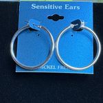 Classic Silver Hoop Earrings for Sensitive Ears Photo 1