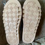 Dearfoams  Gray Women's SlippersNWOT Photo 5