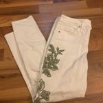 White jeans with floral patterns Size 2 Photo 1
