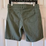 reCreation Womens Size 6 Green Flat Front Bermuda Shorts Stretchy Waistband Photo 1