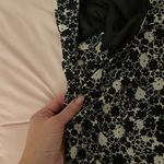 EXPRESS  World Brand black & white floral summer vacation beach dress, size 5 Photo 9