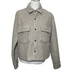 Vuori  NWT Sycamore Sherpa Shirt Jacket Women’s XS Dark Salt Snap Front Cropped Photo 1