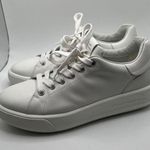 Stuart Weitzman EUC  Pro Sleek Leather Sneakers women’s size 11 white 1624 Photo 0