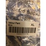 NWT Ruby Ribbon Women's Size XL Mink
Velour Velvet Lounge Pants Gray Photo 4